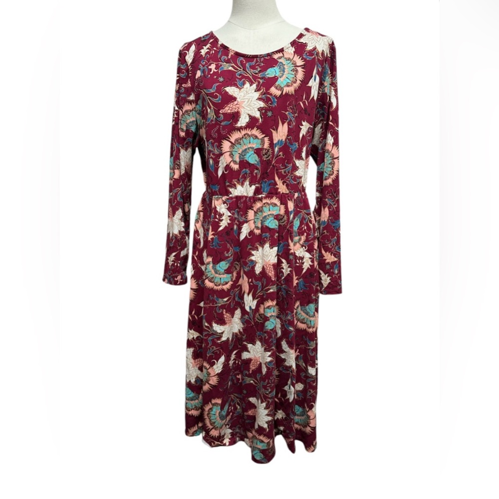 A Beautiful Soul Patterned dress Women’s size XL burgundy (4018)‎